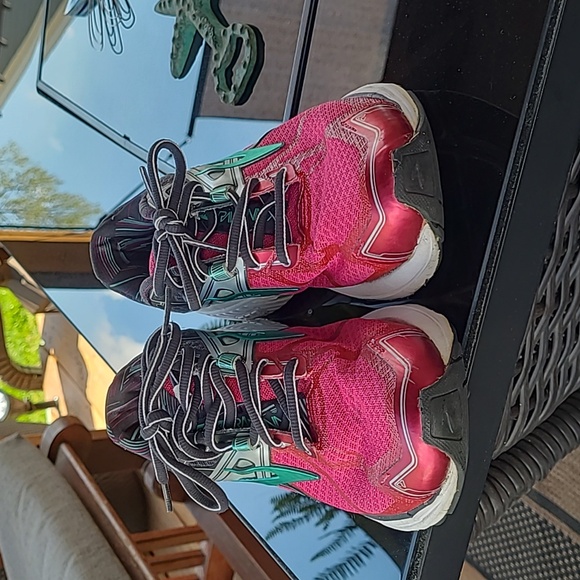 Ravenna 7 Brooks Athletic Shoes, W Sz 7 - Picture 3 of 9